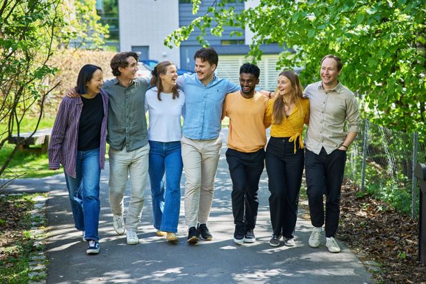 Glade Multiconsultere på rekke